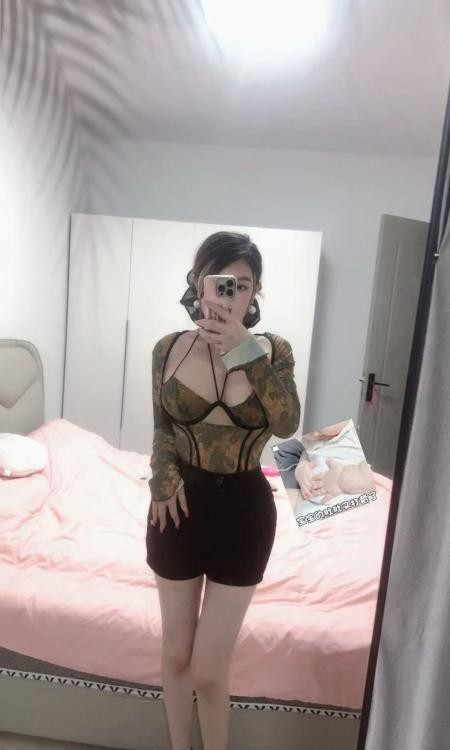 杭州巨乳小姐姐