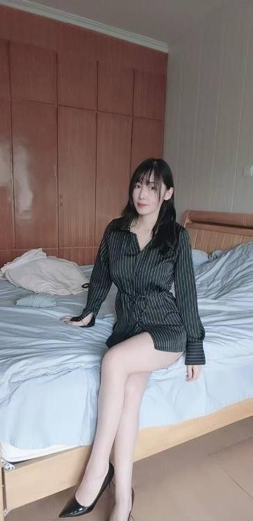 新北大胸长腿妹子