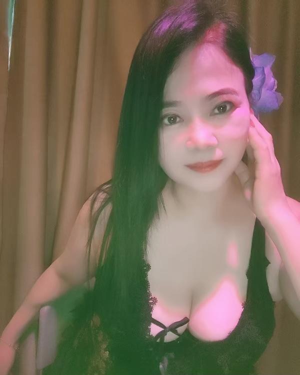 观音桥胸器炮架美妇