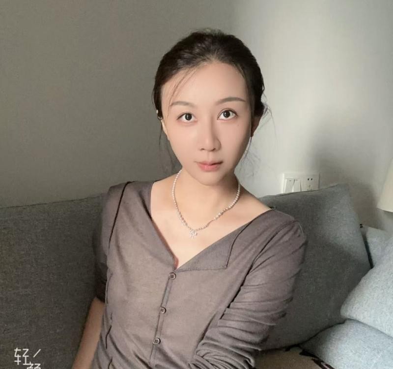 姑苏温柔长腿小曼