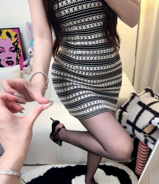 视觉冲击翘臀豆豆 