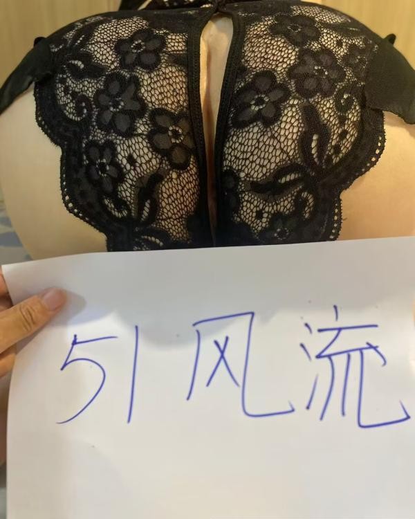 罗湖翘臀小少妇