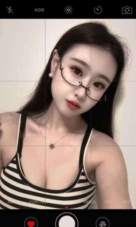 长腿大奶琪格格