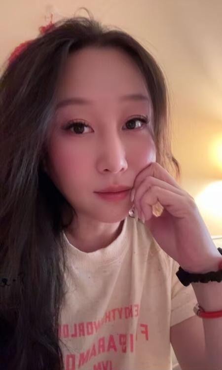 特色水床小姐姐