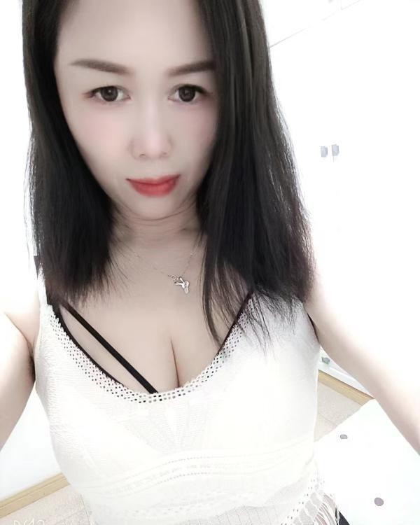 拱墅熟女大胸大屁股