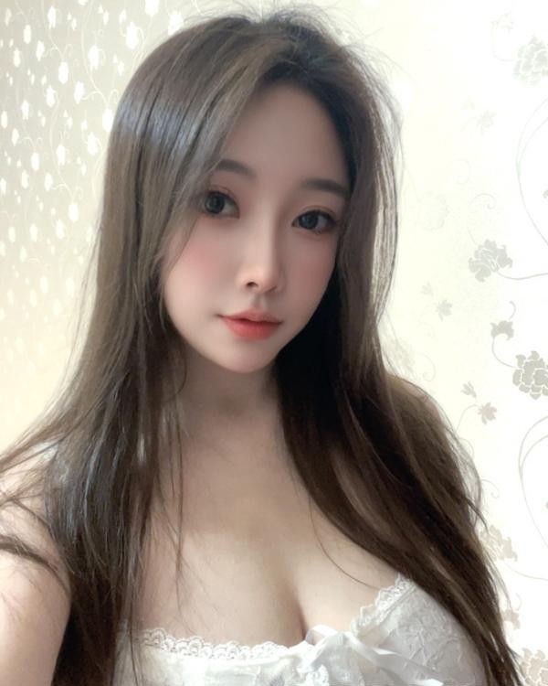 上城肤白貌美大G琪琪