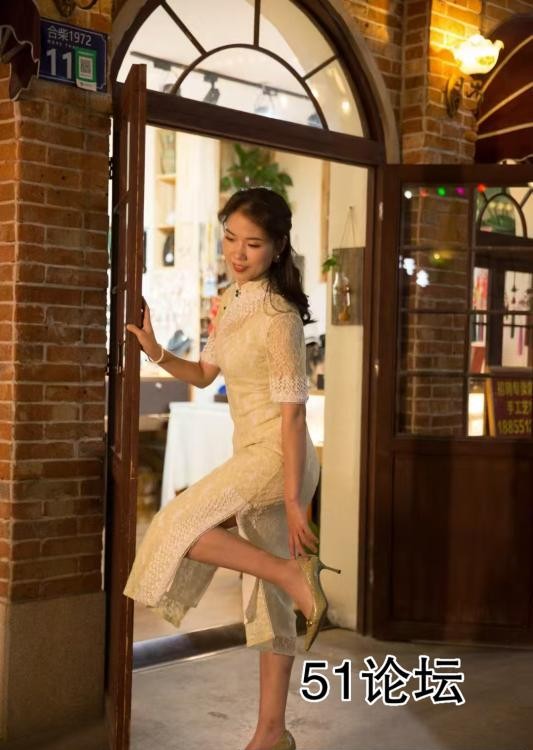 游泳老师小姐姐兼职