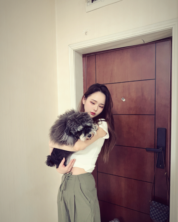 渝北区性感甜妹小娜