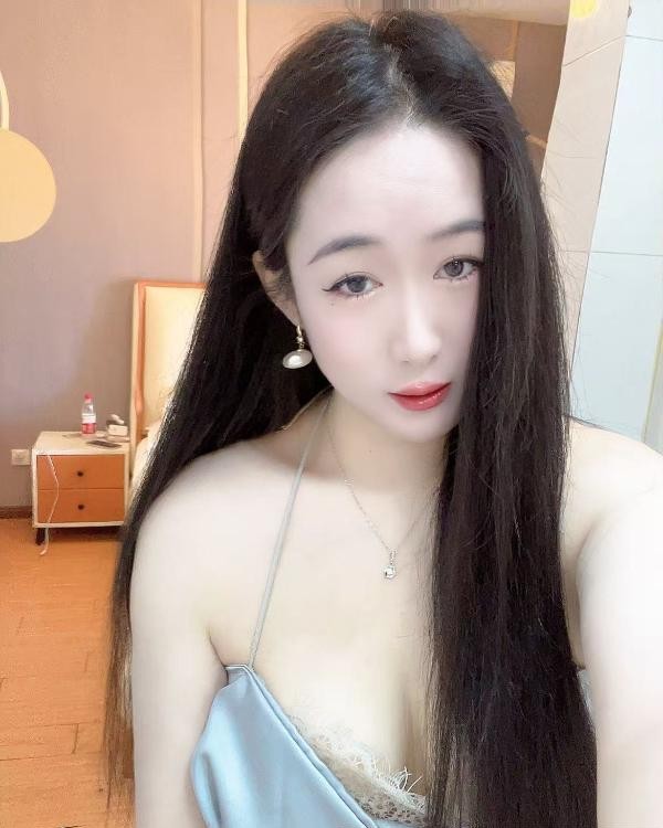 温柔似水宝藏小姐姐