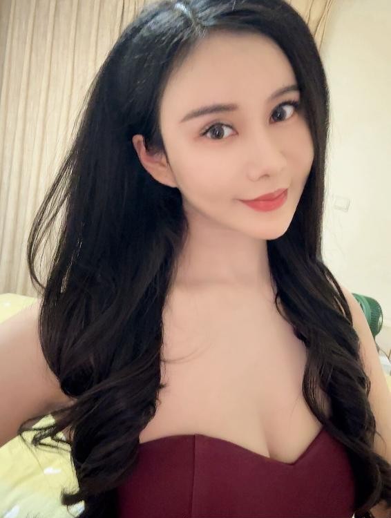 服务系大奶雅彤