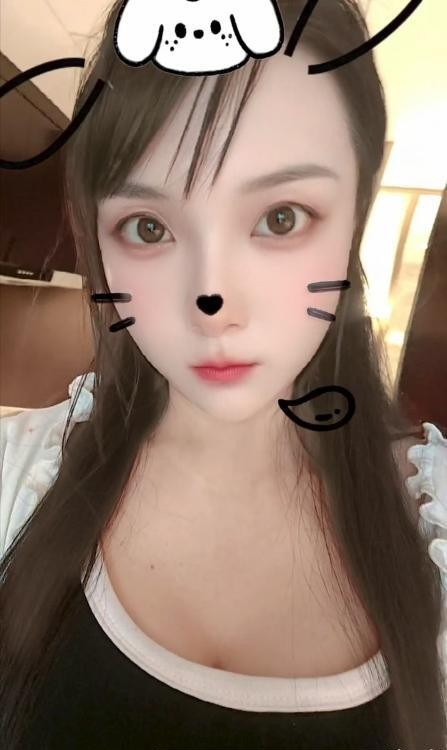 上城居家文静人妻