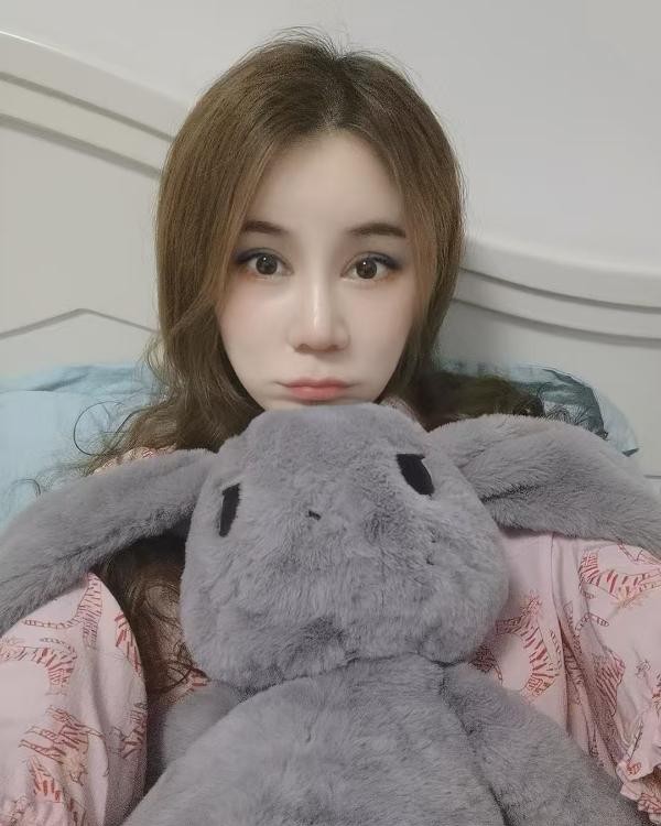 滨江爆草性感女仆