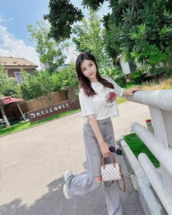 昆明性价比丽丽