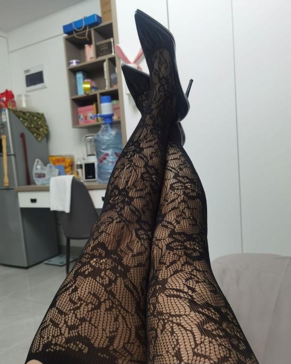 服务型性价比少妇