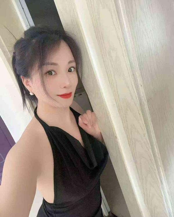 性感小蛮腰