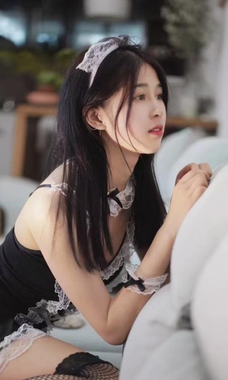 高颜值美女老师