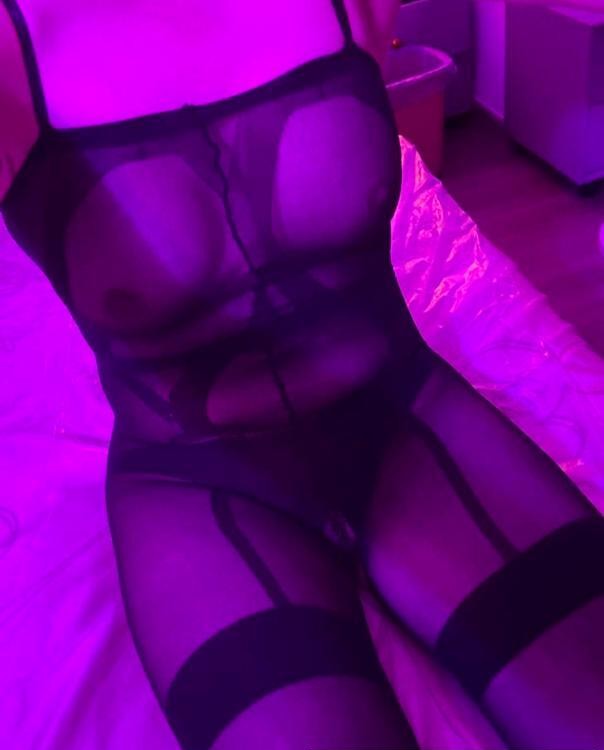 东站淫荡熟女娜娜