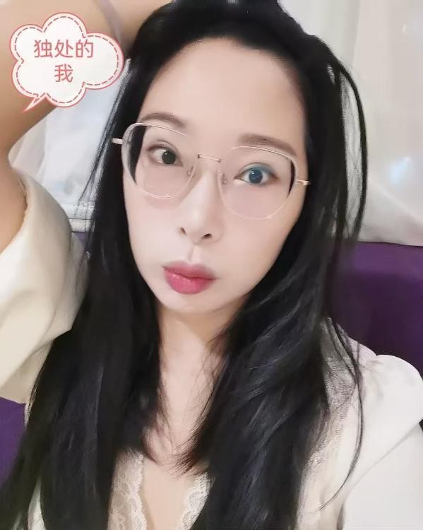 打卡三通少妇芯芯