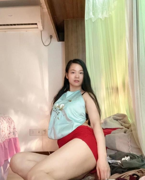 莫愁湖抓龙筋妹子