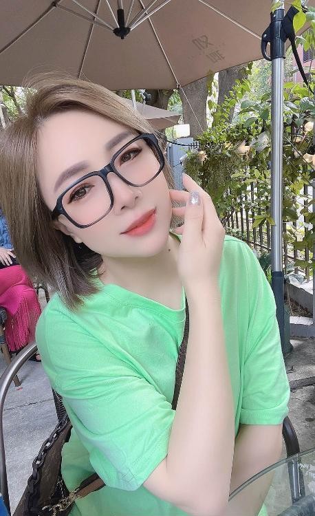 广州熟女眼镜姐姐