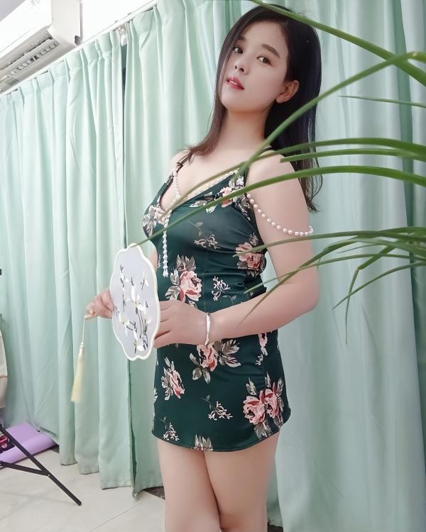 姑苏娇小少妇艳子