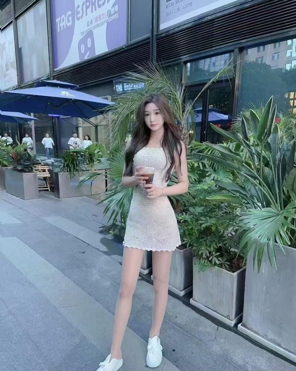 大长腿高颜值极品MM