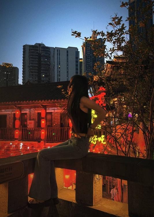 姑苏水多翘臀御姐潇潇