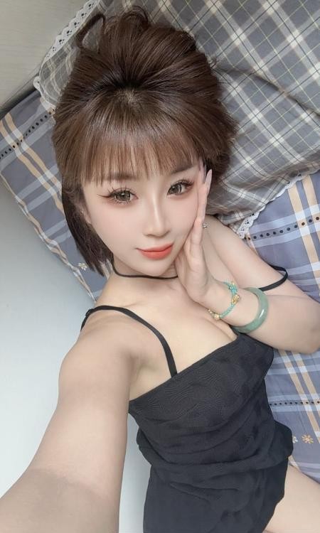 胶州丰乳女孩维维