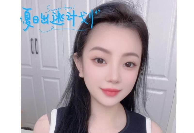 再刷会夹逼的少妇