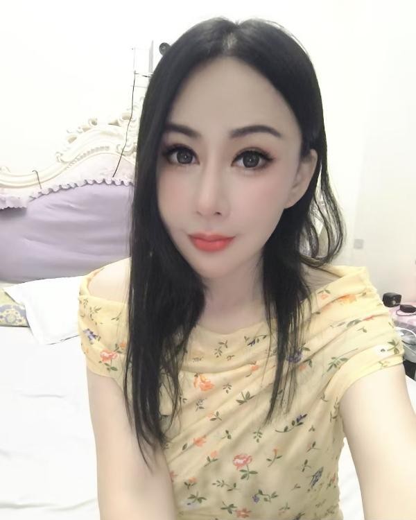 湖塘楼凤