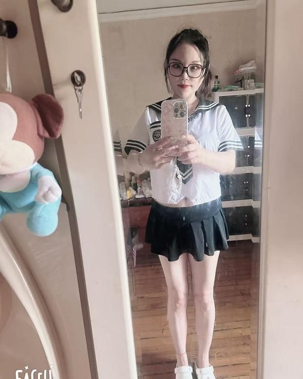 杨浦大奶茜茜