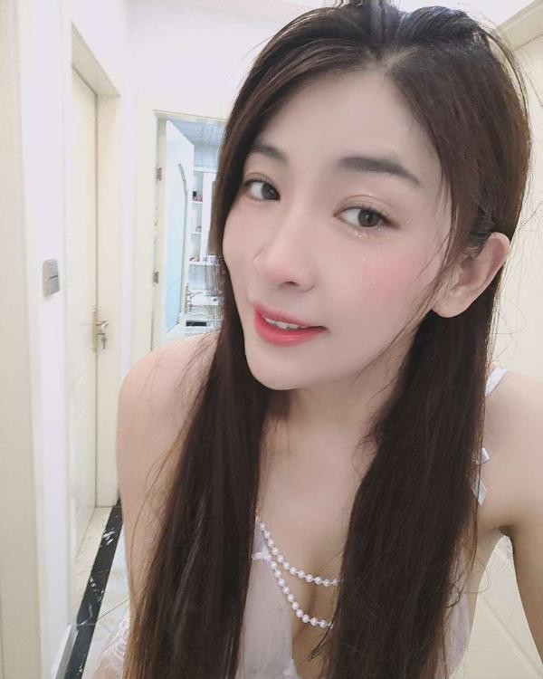 姑苏波霸奶茶妹