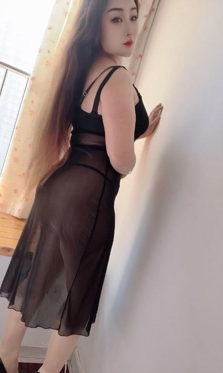 南开丰满肥臀熟女