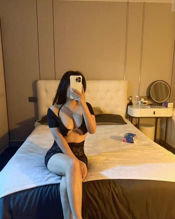 肉漫萝莉mimi 