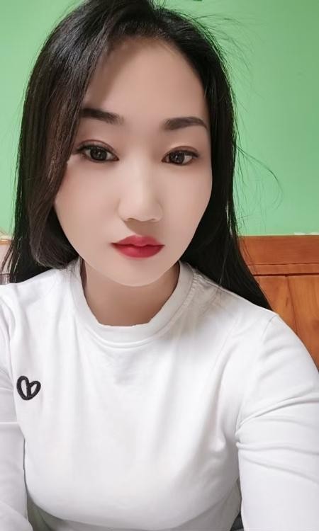 轻熟丹丹少妇