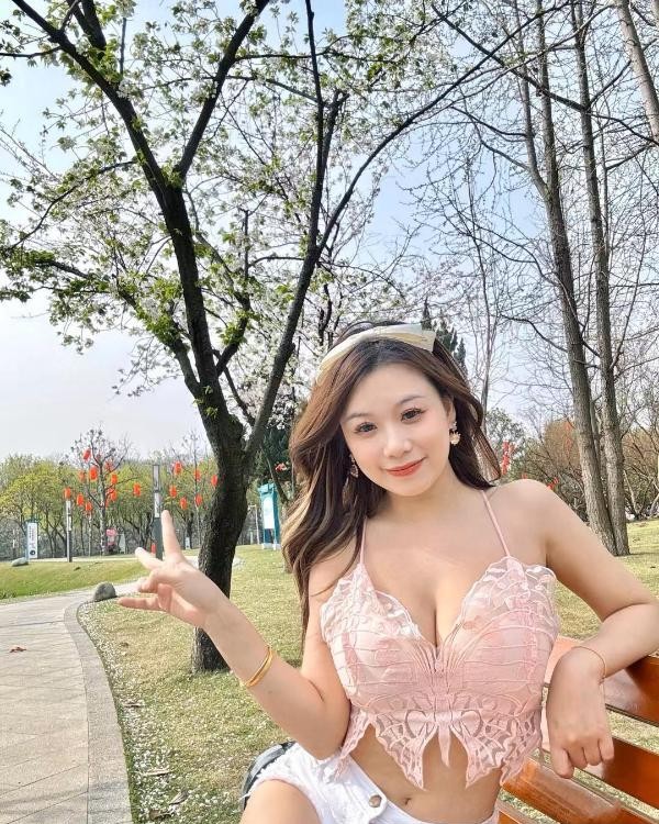 天河骚妹小花