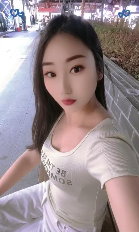 轻熟丹丹少妇