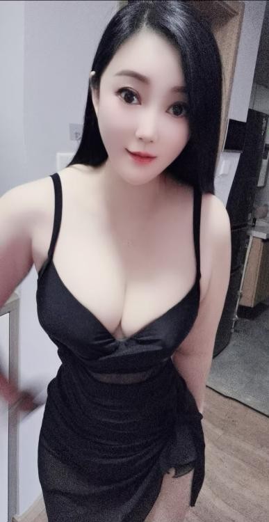 武侯依晨儿