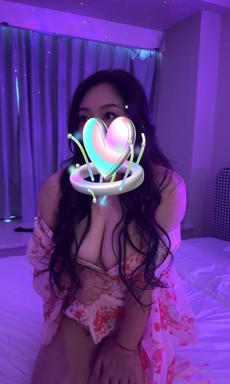 进洞蜜桃臀深处