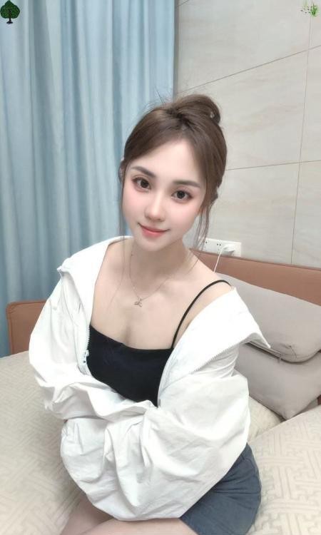 河南岸服务系御姐