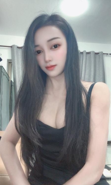 白云梅花园娇娇