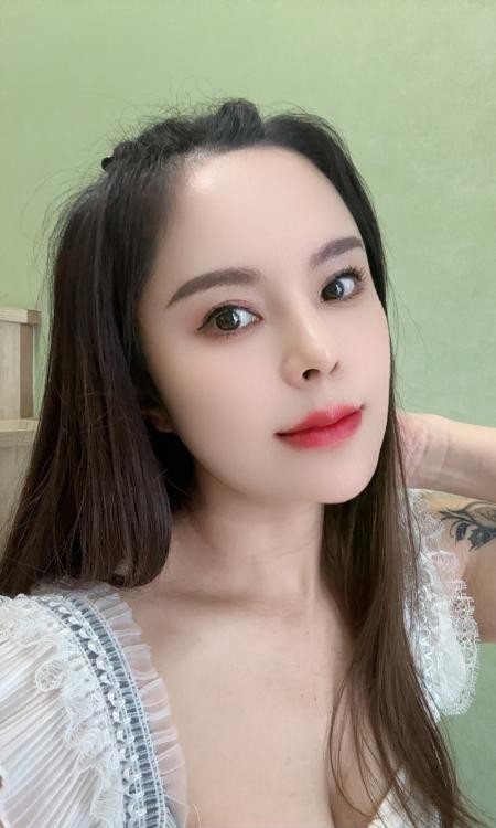 性感少妇诺兰