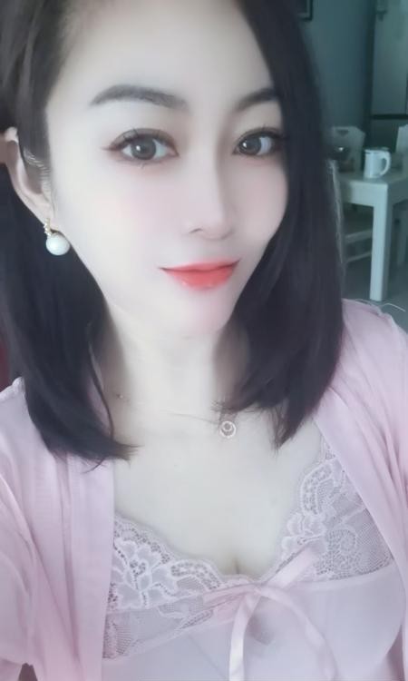 魅惑老板娘