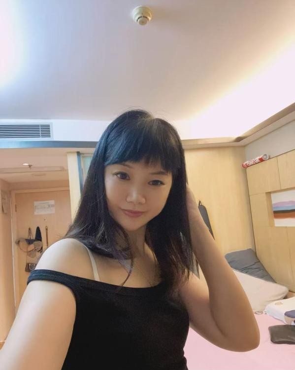 后入长腿黑丝少妇