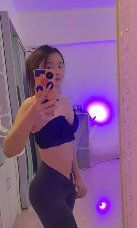 惠州翘臀骚女