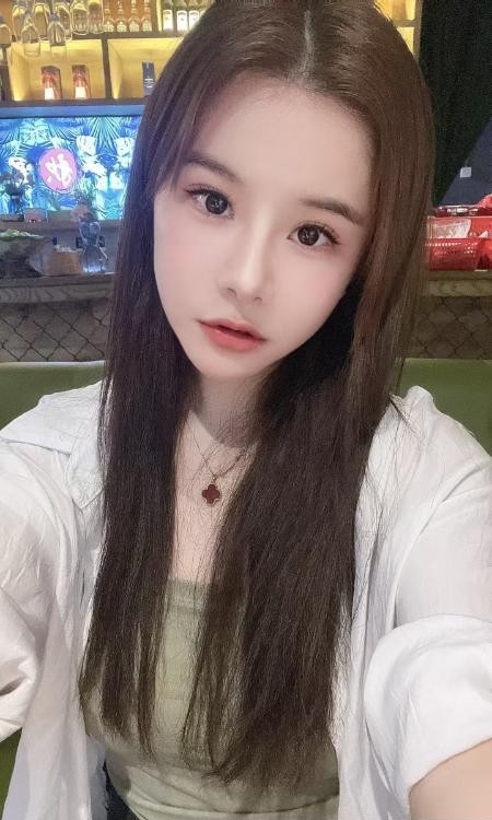 坂田大奶媛媛