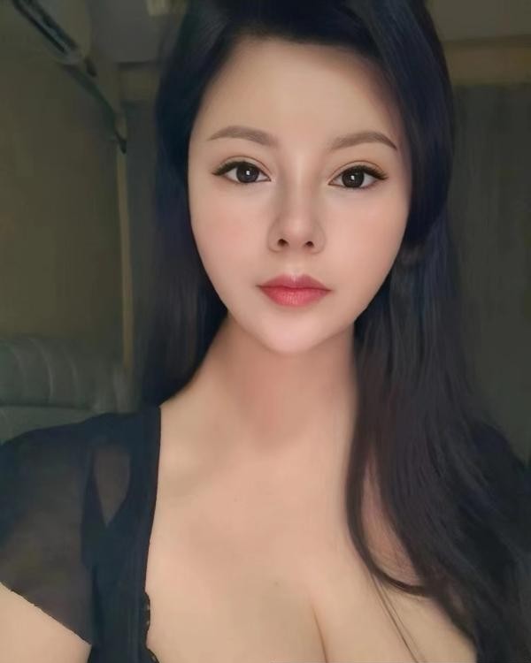 大胸丹丹