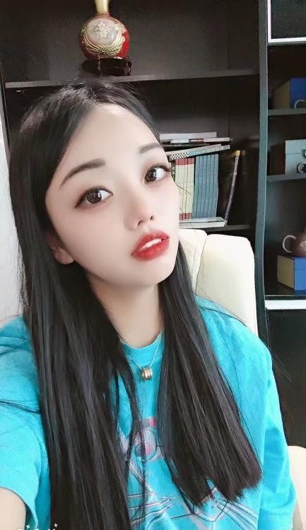 杨梦医美兼职