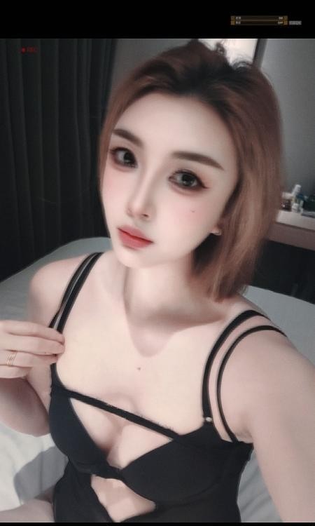 短发骚姐姐