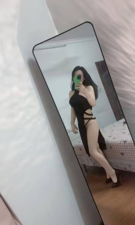 浦东泻火眼镜骚女
